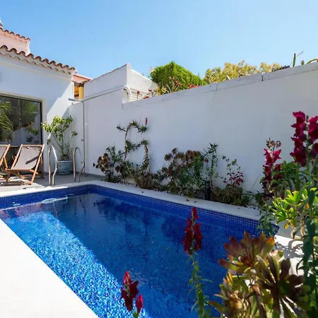 Βίλα Spacious House And Ideal Location *
