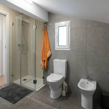 Spacious House And Ideal Location *